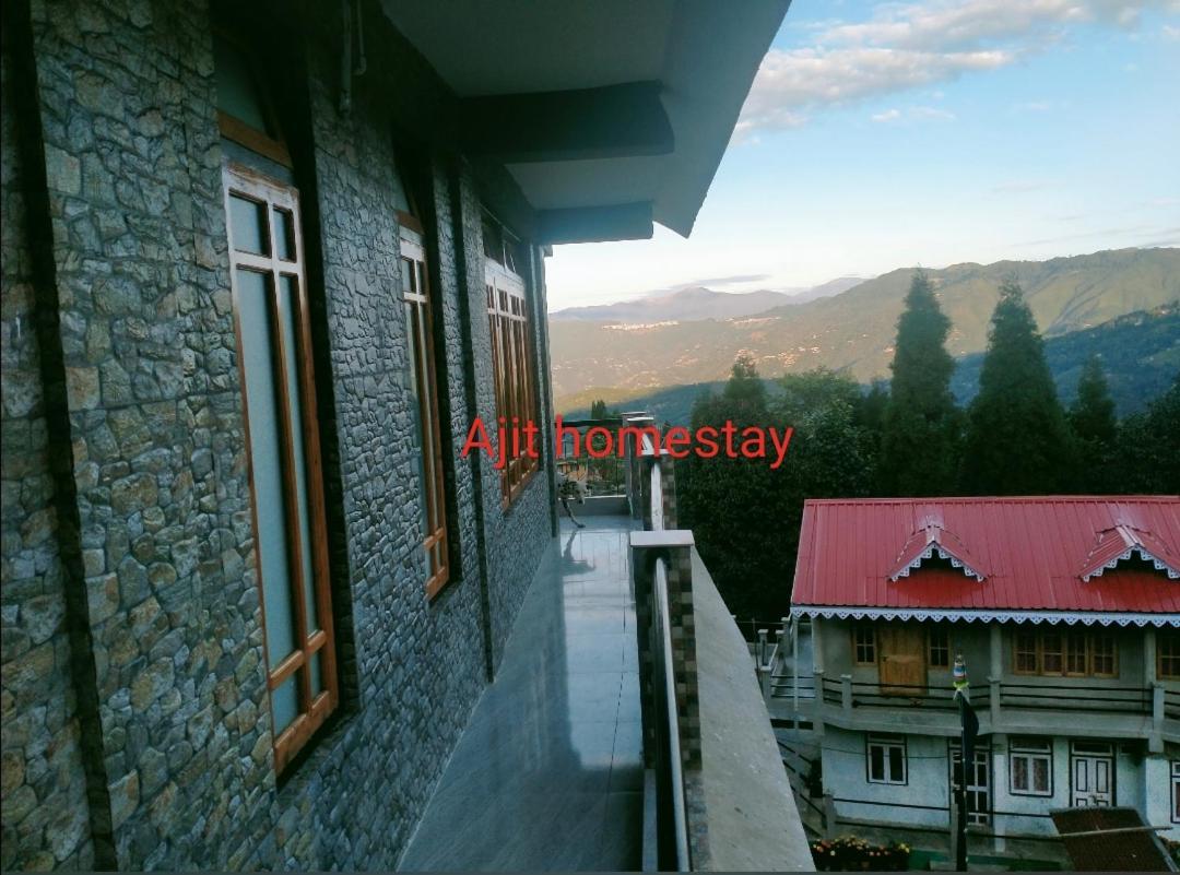 Ajit Homestay, Darjeeling ดาร์จีลิง ภายนอก รูปภาพ
